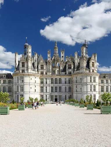 Chateau_Chambord_382x508.jpg
