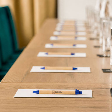 OFFICIALOFFERS_PARISSEINE_SEMINAIRE_384X384.jpg