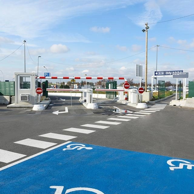 Entrée du Parking PECO 2 Aéroport Orly Parking Officiel