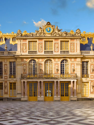 VERSAILLES_382x508.jpg