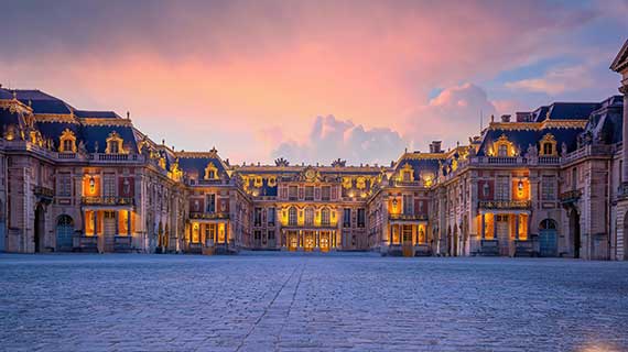 Versailles_AdobeStock_501413461_570x320.jpg