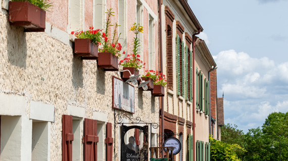 giverny-village-570320.jpg